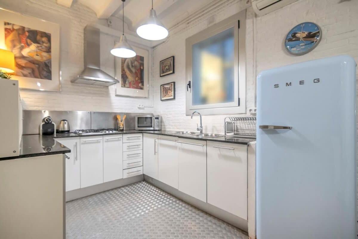 Exclusive 2 Bedroom Apartment In The City Center Barcelone Extérieur photo