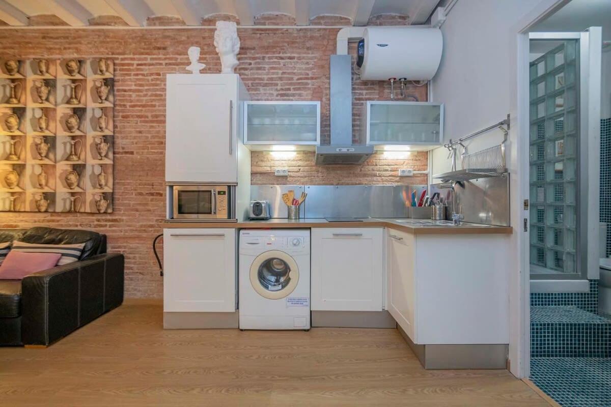 Exclusive 2 Bedroom Apartment In The City Center Barcelone Extérieur photo