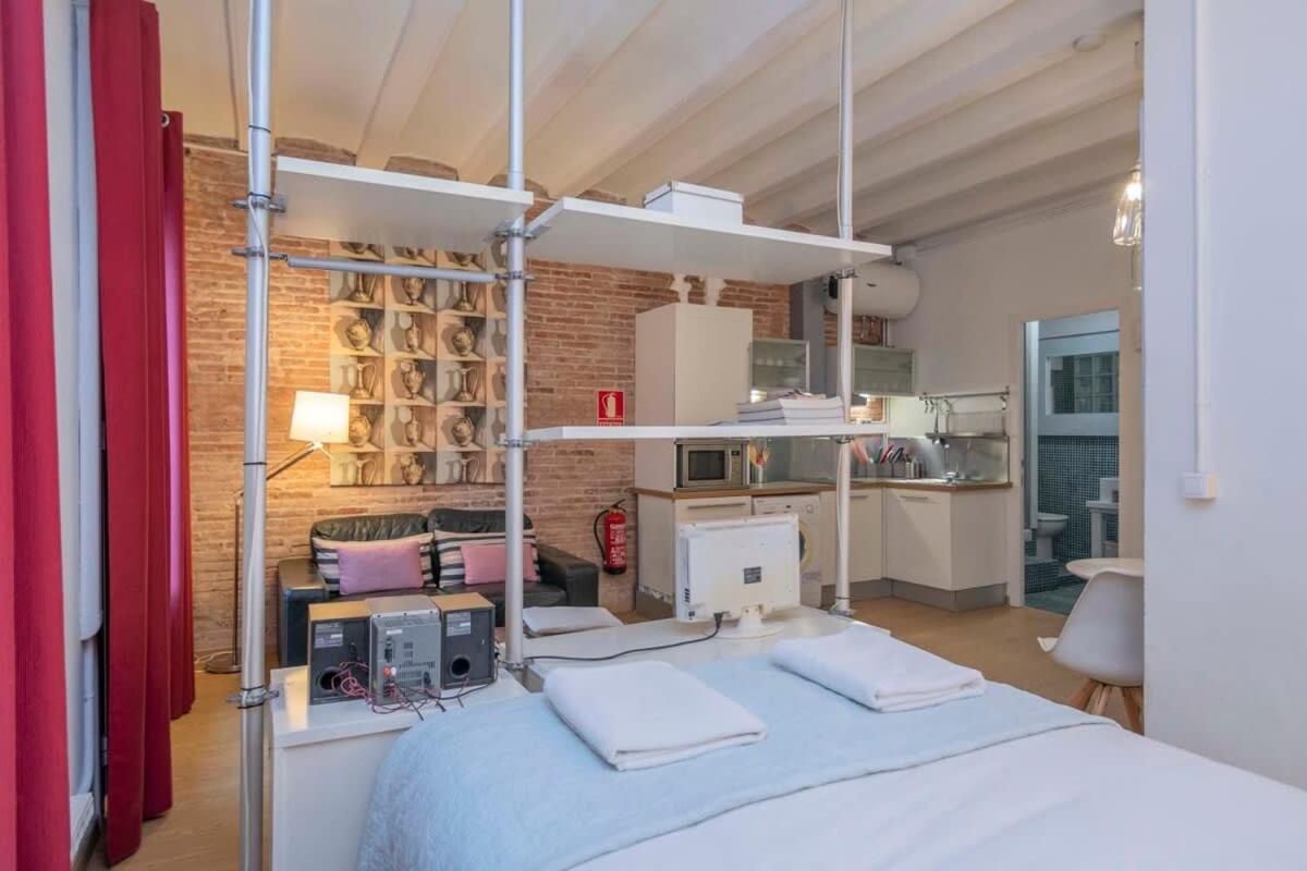 Exclusive 2 Bedroom Apartment In The City Center Barcelone Extérieur photo