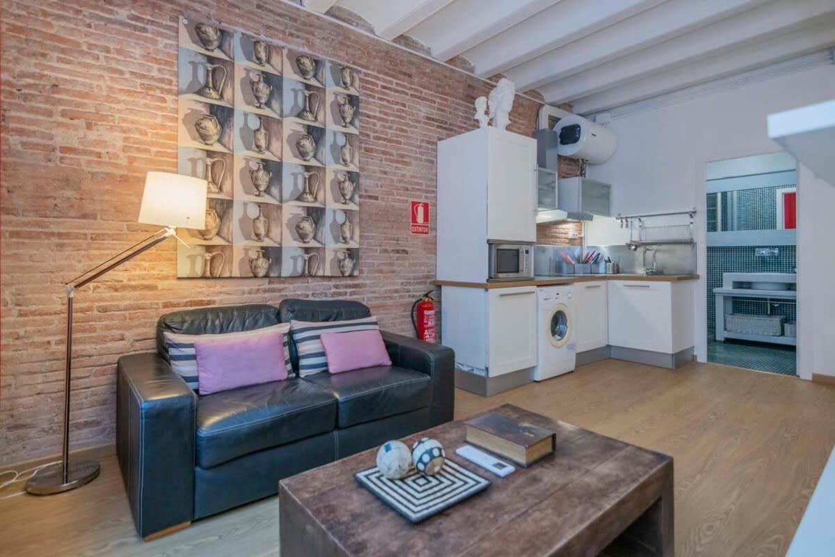 Exclusive 2 Bedroom Apartment In The City Center Barcelone Extérieur photo