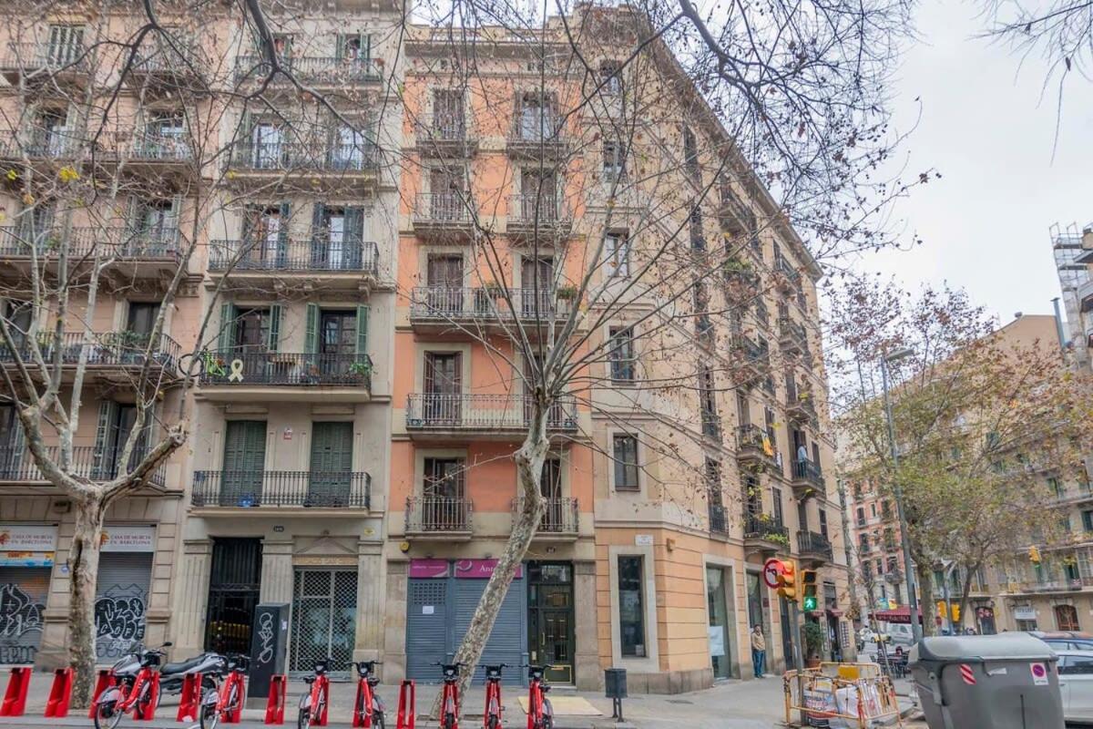 Exclusive 2 Bedroom Apartment In The City Center Barcelone Extérieur photo