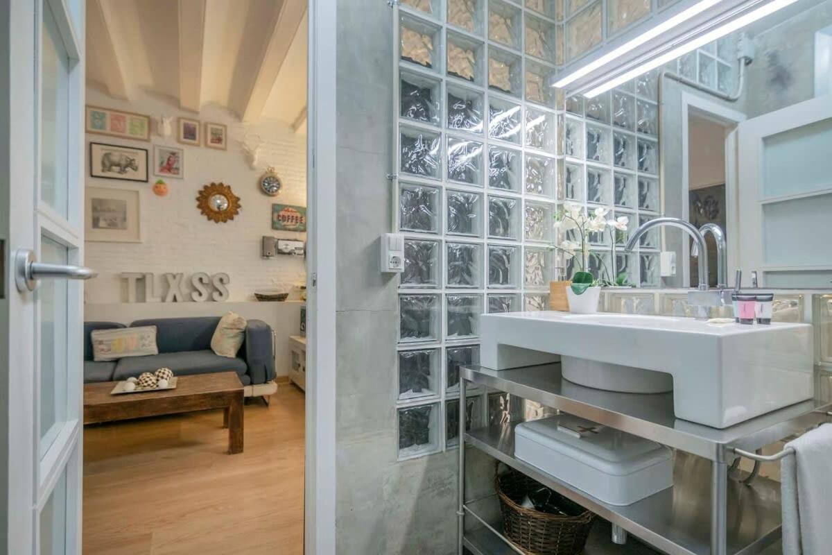 Exclusive 2 Bedroom Apartment In The City Center Barcelone Extérieur photo