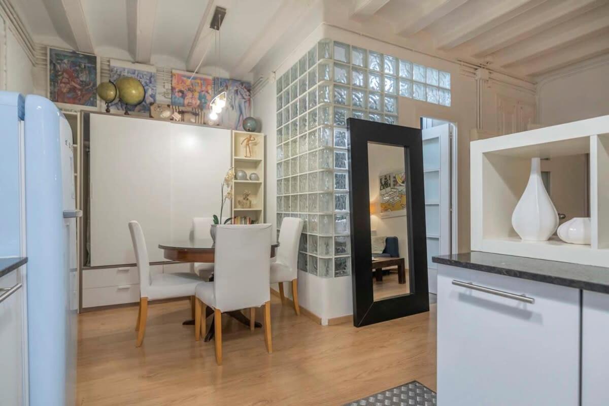 Exclusive 2 Bedroom Apartment In The City Center Barcelone Extérieur photo